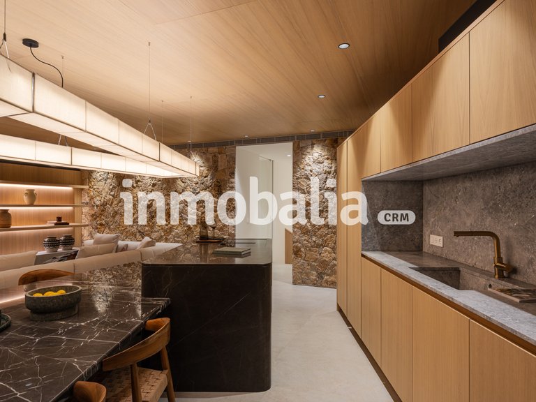 Villa for Sale in Nueva Andalucia, Marbella, Malaga 43