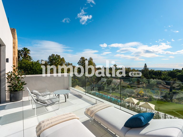 Villa for Sale in Marbella Golden Mile, Marbella, Malaga 16