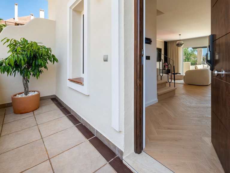 Town House for Sale in Nueva Andalucia, Marbella, Malaga 44