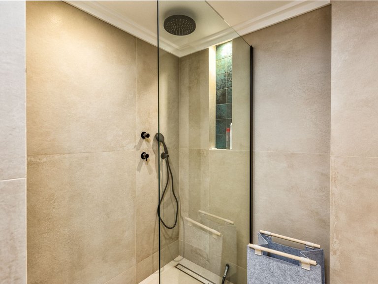 Apartment for Sale in Marbella Golden Mile, Marbella, Malaga 12