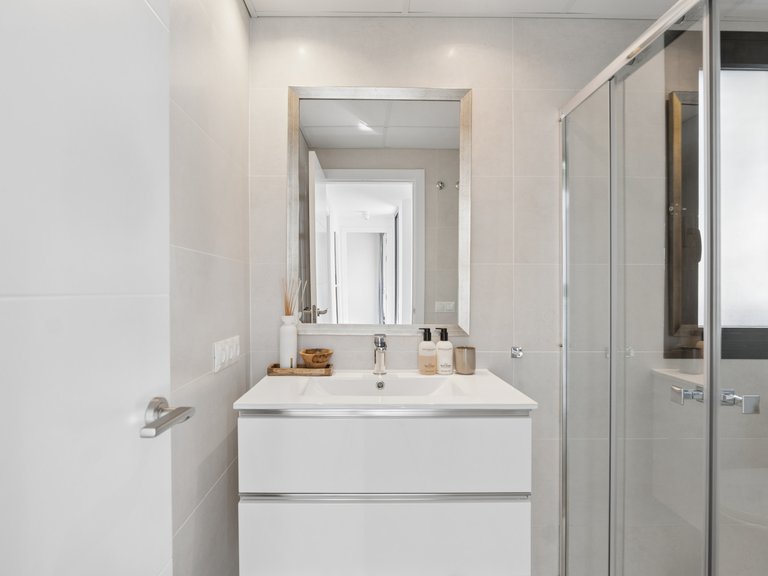 Villa for Sale in Estepona West, Estepona, Malaga 8