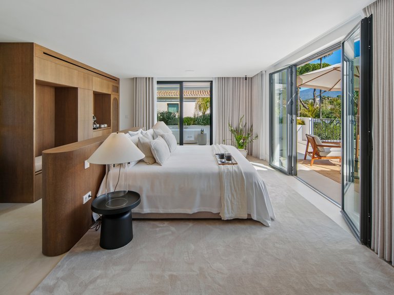 Villa for Sale in Nueva Andalucia, Marbella, Malaga 7