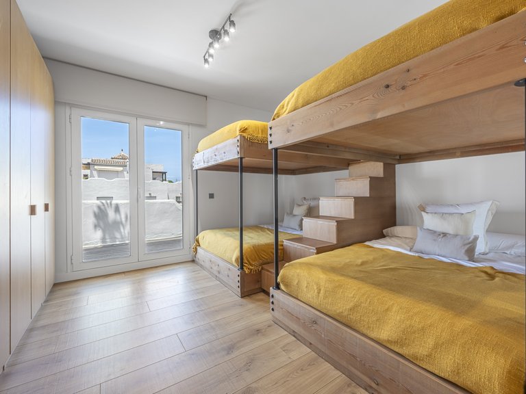 Town House for Sale in Marbella Golden Mile, Marbella, Malaga 38