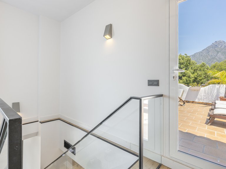 Town House for Sale in Marbella Golden Mile, Marbella, Malaga 22