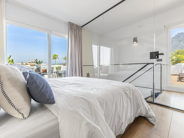 Town House for Sale in Marbella Golden Mile, Marbella, Malaga 26
