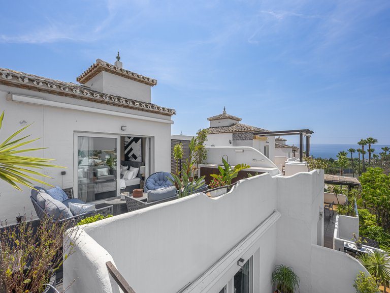 Town House for Sale in Marbella Golden Mile, Marbella, Malaga 31