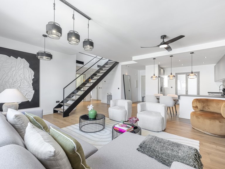 Town House for Sale in Marbella Golden Mile, Marbella, Malaga 16