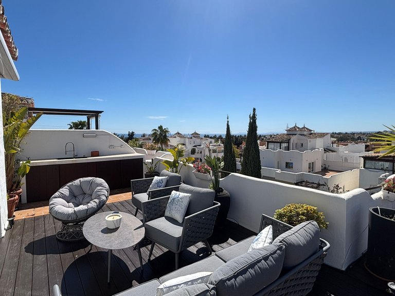 Town House for Sale in Marbella Golden Mile, Marbella, Malaga 3