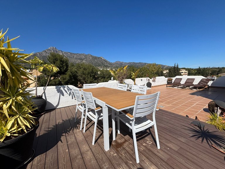 Town House for Sale in Marbella Golden Mile, Marbella, Malaga 18