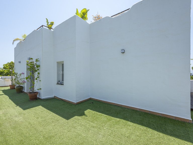 Town House for Sale in Marbella Golden Mile, Marbella, Malaga 44
