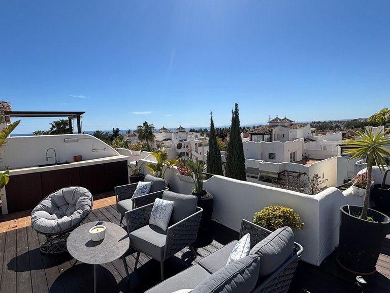 Town House for Sale in Marbella Golden Mile, Marbella, Malaga 14