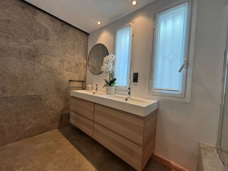 Town House for Sale in Marbella Golden Mile, Marbella, Malaga 28