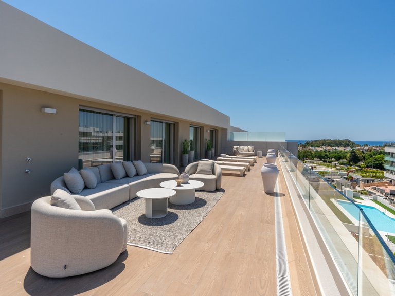 Penthouse for Sale in San Pedro Playa, San Pedro De Alcantara, Malaga 1