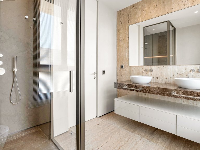 Penthouse for Sale in Marbella Golden Mile, Marbella, Malaga 29