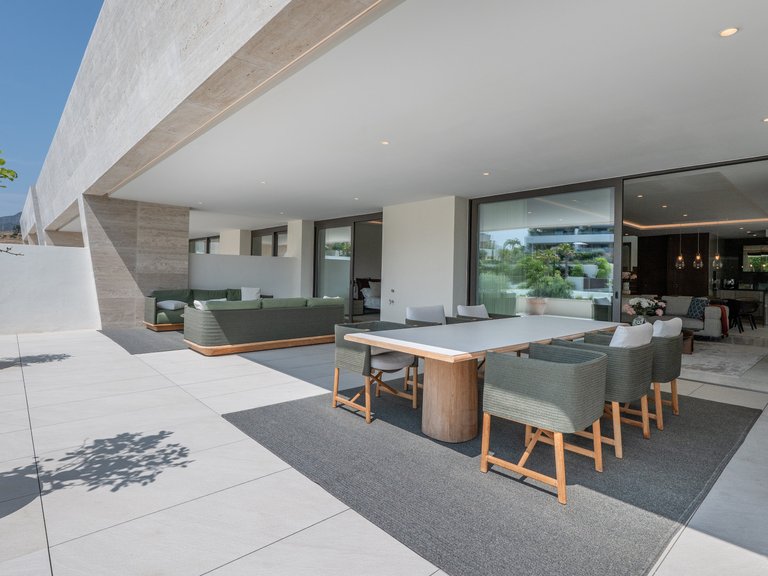 Penthouse for Sale in Marbella Golden Mile, Marbella, Malaga 15