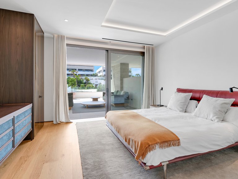 Penthouse for Sale in Marbella Golden Mile, Marbella, Malaga 7