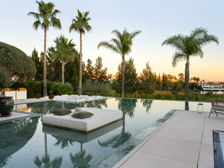 Villa for Sale in Nueva Andalucia, Marbella, Malaga 2