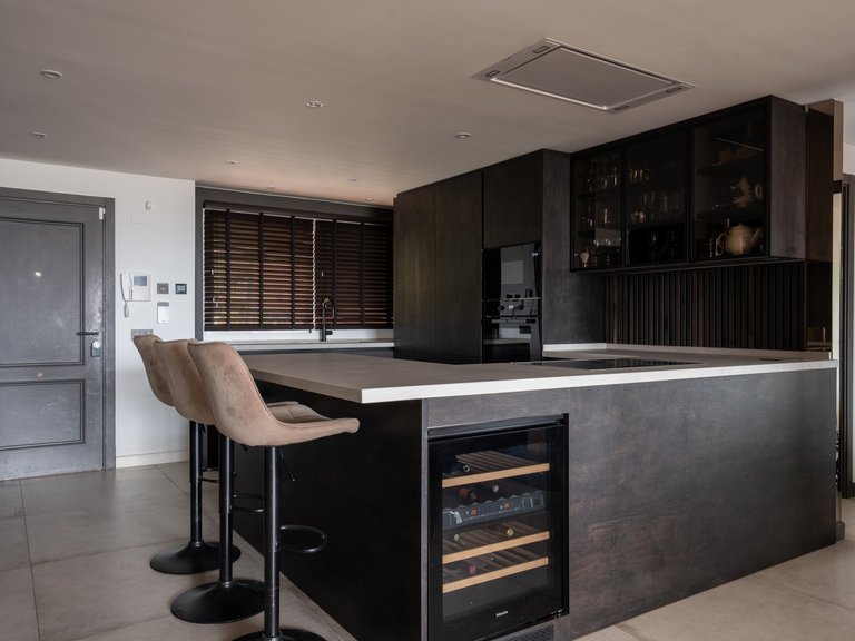 Apartment for Sale in Nueva Andalucia, Marbella, Malaga 5