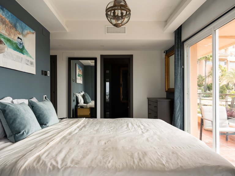 Apartment for Sale in Nueva Andalucia, Marbella, Malaga 13