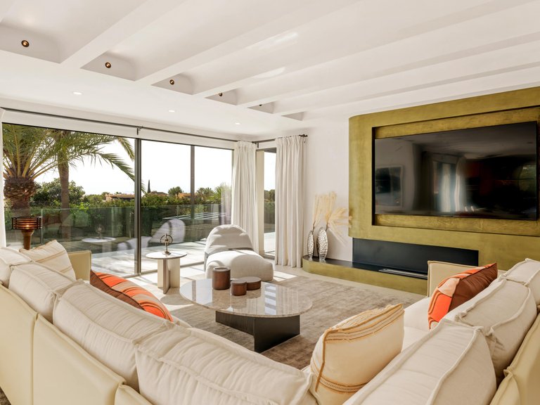Villa for Sale in Marbella Golden Mile, Marbella, Malaga 42