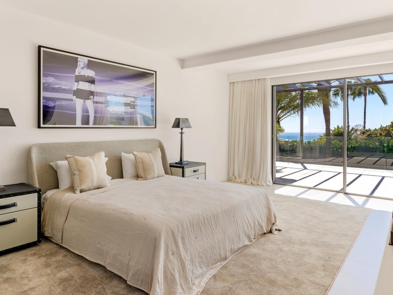 Villa for Sale in Marbella Golden Mile, Marbella, Malaga 40
