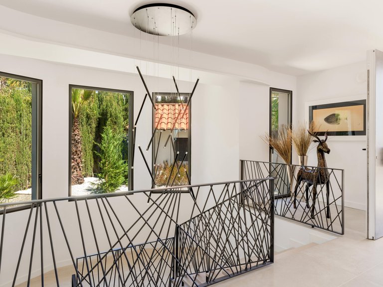 Villa for Sale in Marbella Golden Mile, Marbella, Malaga 15
