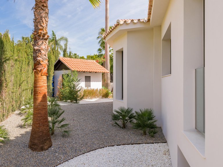 Villa for Sale in Marbella Golden Mile, Marbella, Malaga 49