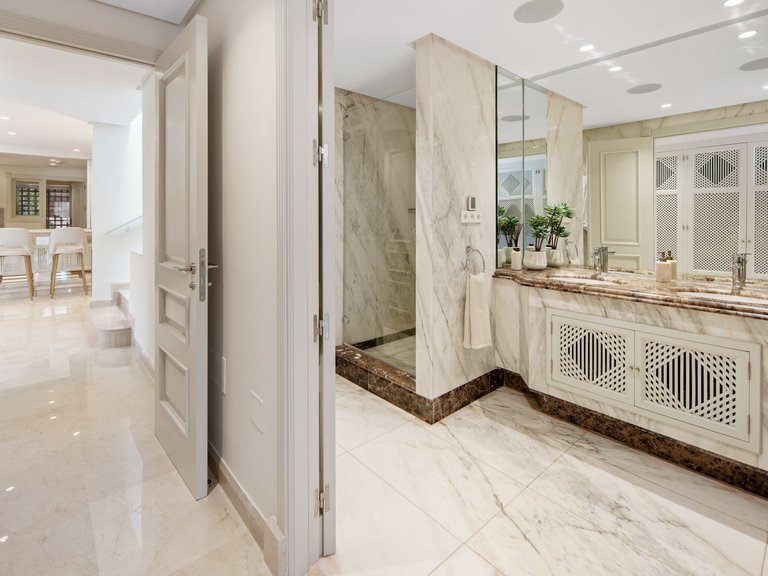 Town House for Sale in Marbella Este, Marbella, Malaga 48