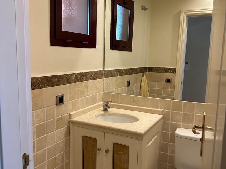 Town House for Sale in Marbella Golden Mile, Marbella, Malaga 18