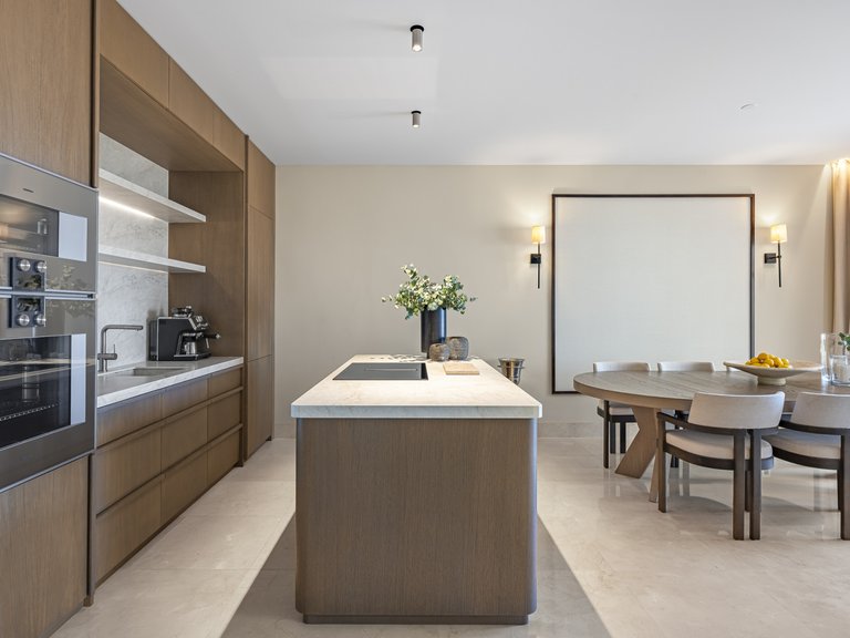 Penthouse for Sale in La Quinta, Benahavis, Malaga 23