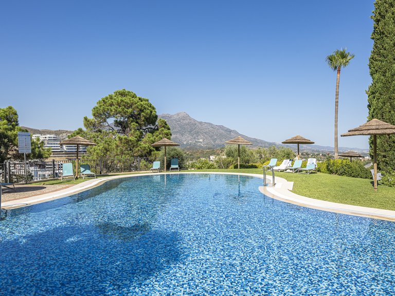 Penthouse for Sale in La Quinta, Benahavis, Malaga 42