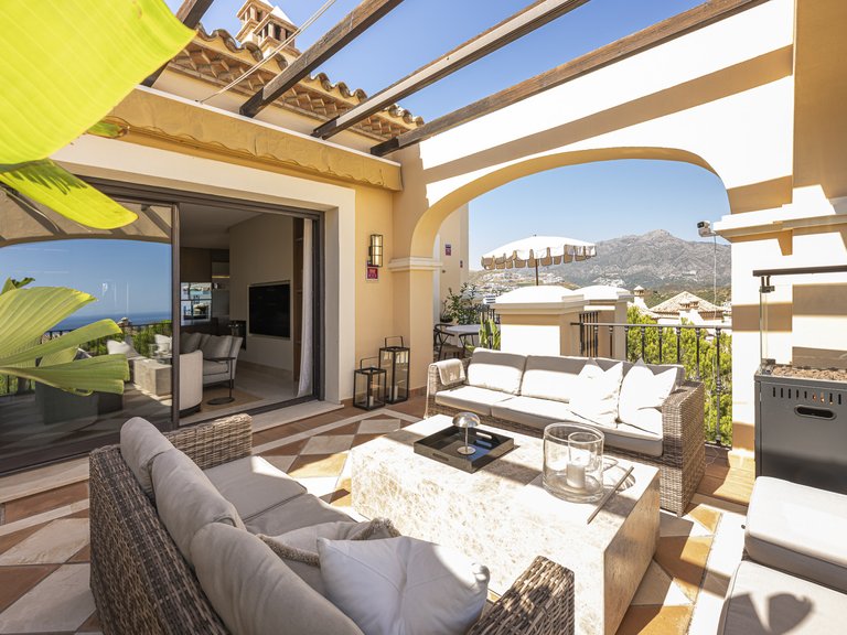 Penthouse for Sale in La Quinta, Benahavis, Malaga 28