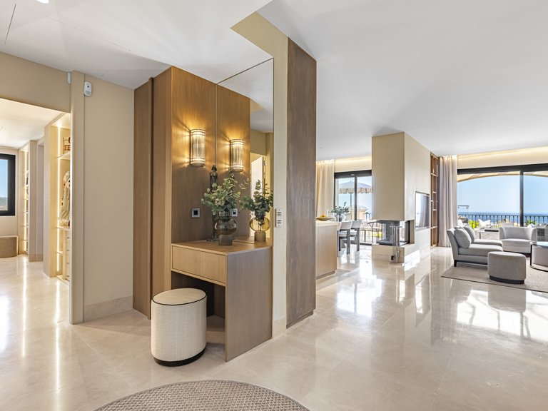 Penthouse for Sale in La Quinta, Benahavis, Malaga 14