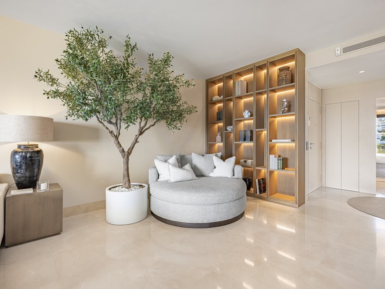 Penthouse for Sale in La Quinta, Benahavis, Malaga 10