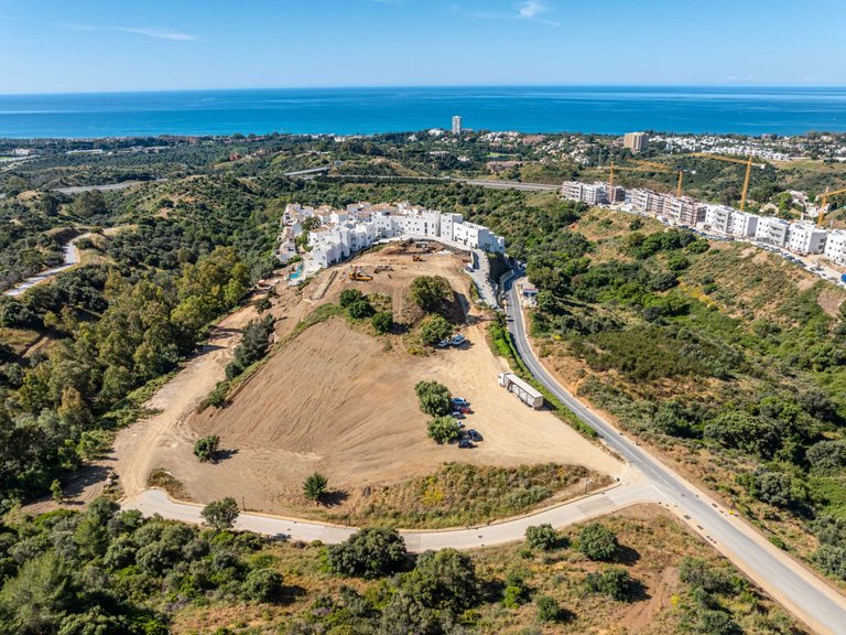 Apartment for Sale in Marbella Este, Marbella, Malaga 42