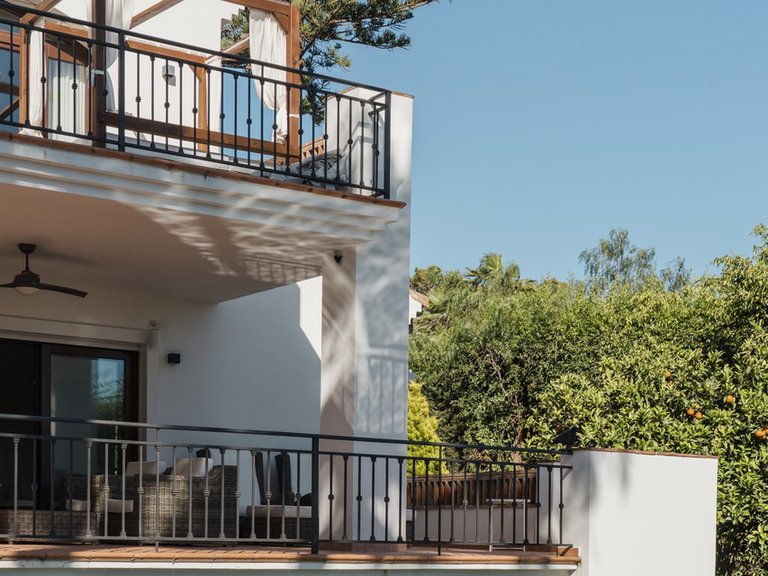 Villa for Sale in Marbella Este, Marbella, Malaga 36