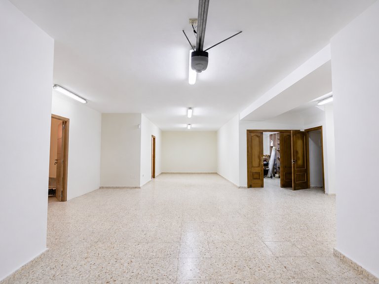 Villa for Sale in La Quinta, Benahavis, Malaga 34