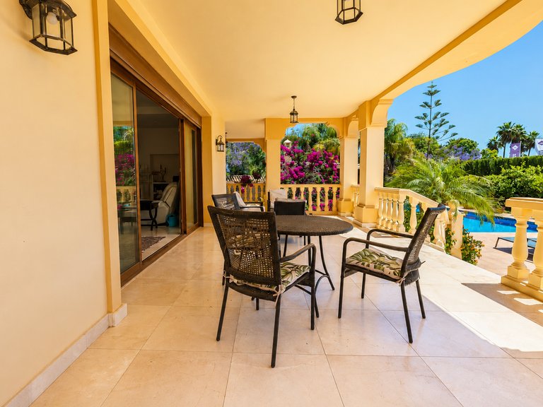 Villa for Sale in La Quinta, Benahavis, Malaga 19