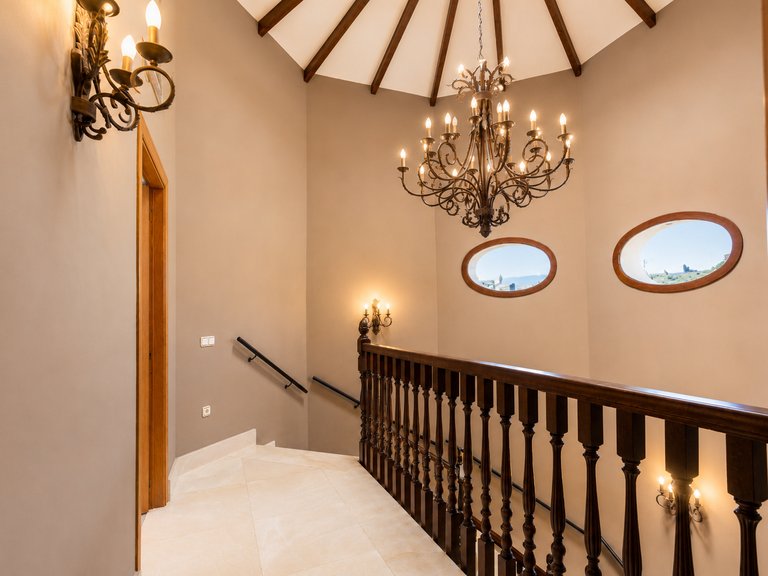 Villa for Sale in La Quinta, Benahavis, Malaga 15