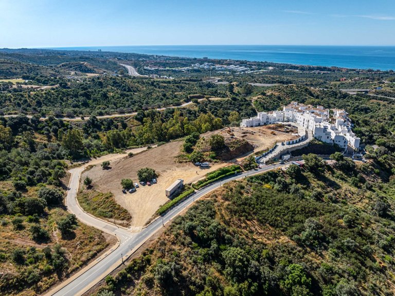 Apartment for Sale in Marbella Este, Marbella, Malaga 33