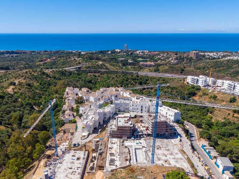 Apartment for Sale in Marbella Este, Marbella, Malaga 43