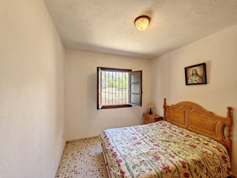 Country House for Sale  in Estepona, Malaga 28