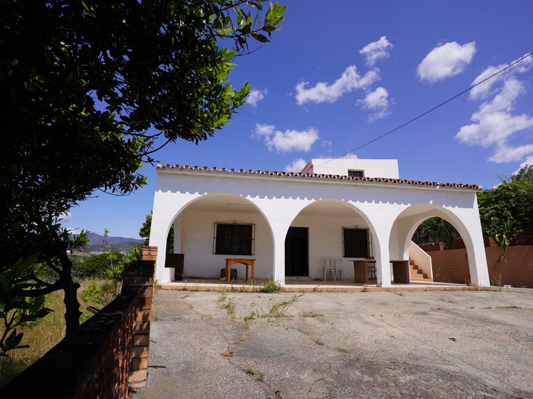 Country House for Sale  in Estepona, Malaga 8