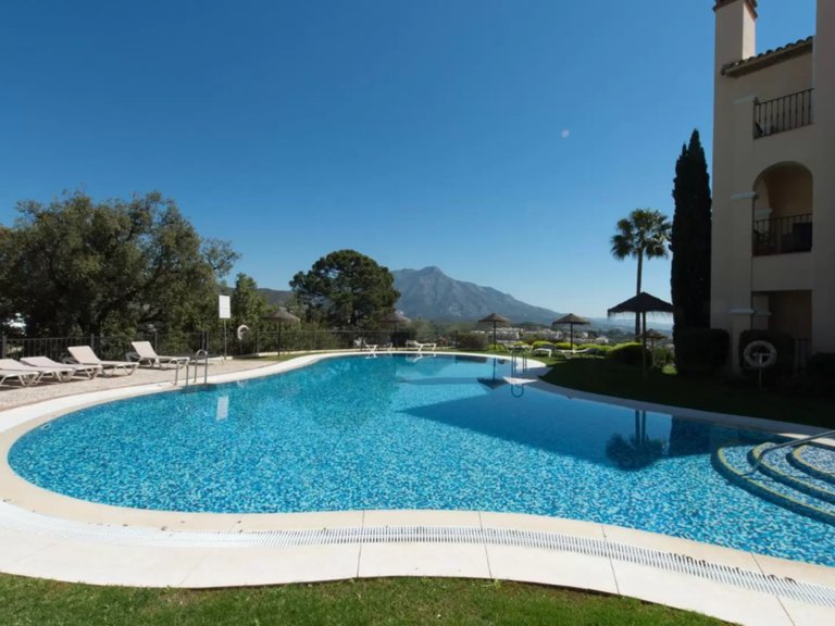 Apartment for Sale  in Benahavis, Malaga 35