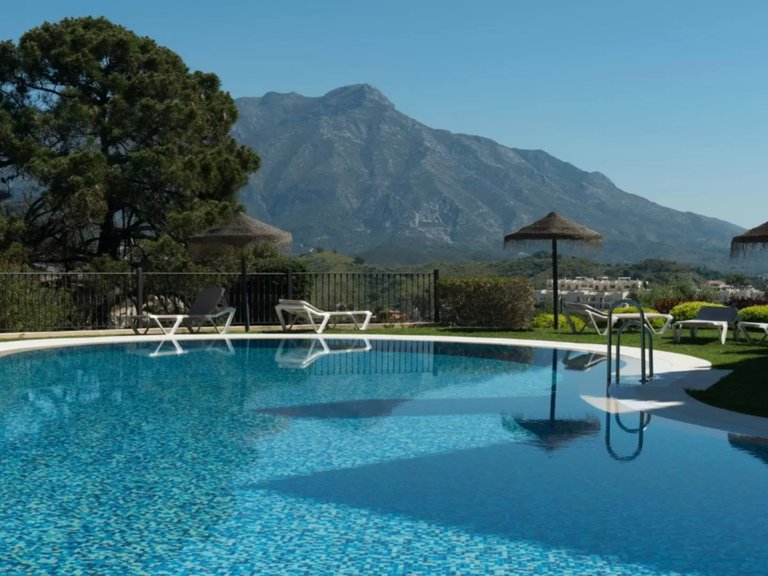 Apartment for Sale  in Benahavis, Malaga 34