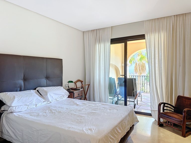 Apartment for Sale  in Benahavis, Malaga 20