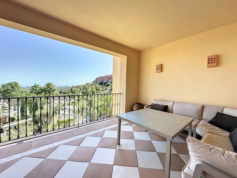 Apartment for Sale  in Benahavis, Malaga 1
