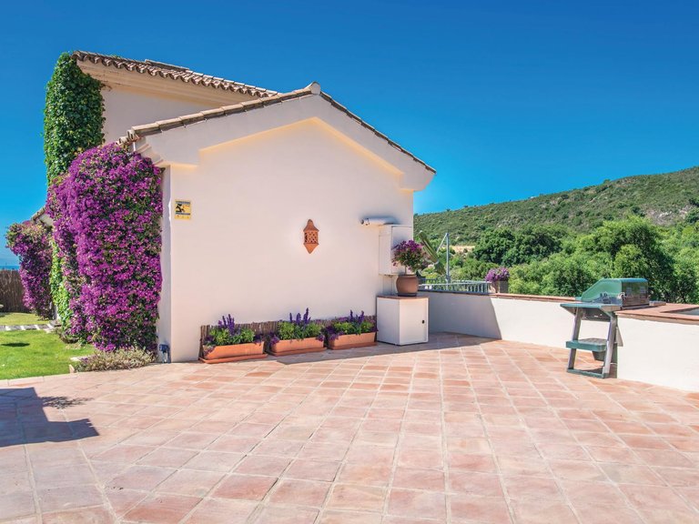 Villa for Sale  in Estepona, Malaga 20