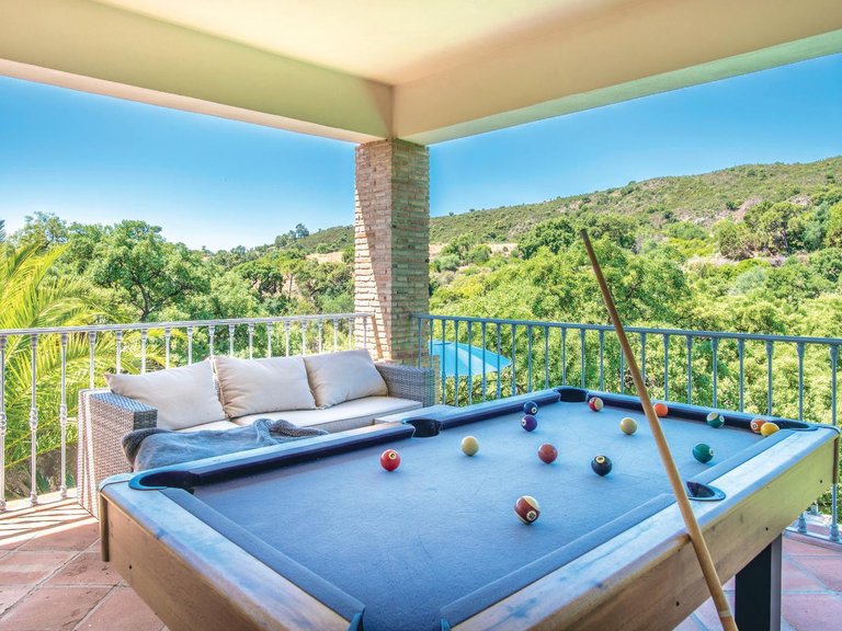 Villa for Sale  in Estepona, Malaga 14