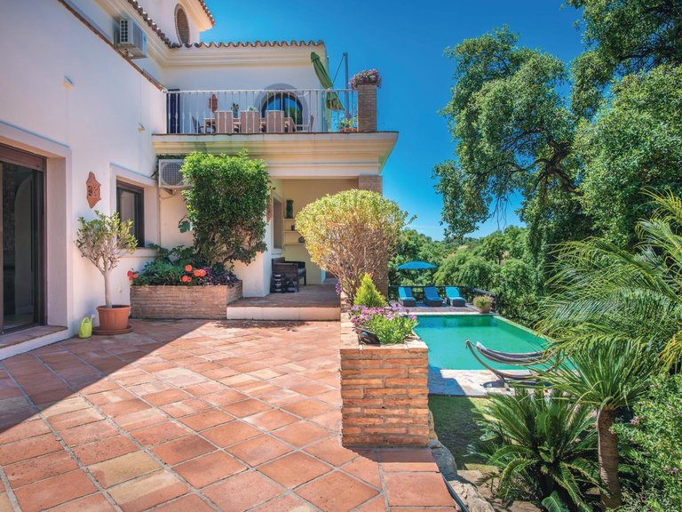 Villa for Sale  in Estepona, Malaga 4